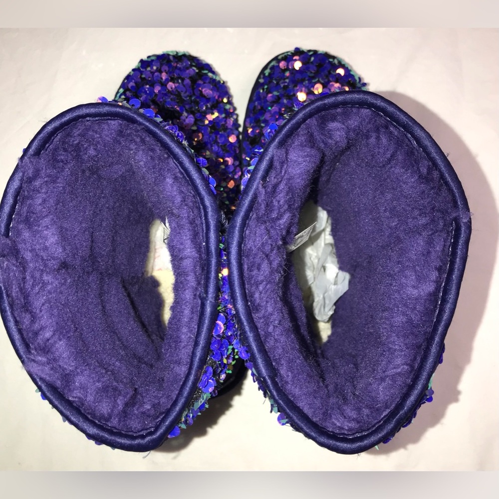 Ugg Sequin Stellar Short Boot - Picture 8 of 14